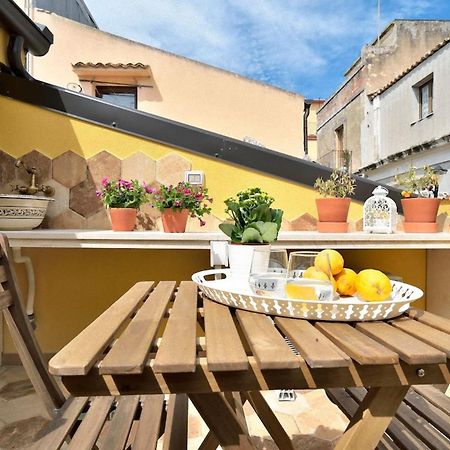 Ragusa Exclusive Flat With Terrace & Bbq Luaran gambar